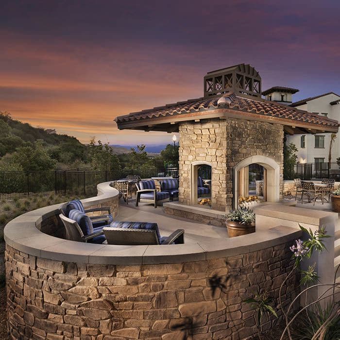Fire pit at Palisades Sierra Del Oro in Corona