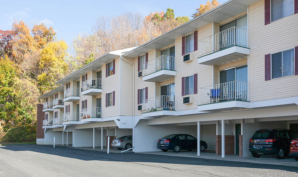 Exterior of Summit and Birch Hill Apartments