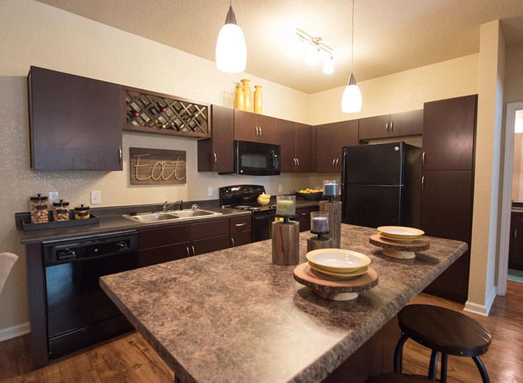 North Aurora, IL Luxury Apartments For Rent Springs at Orchard Road