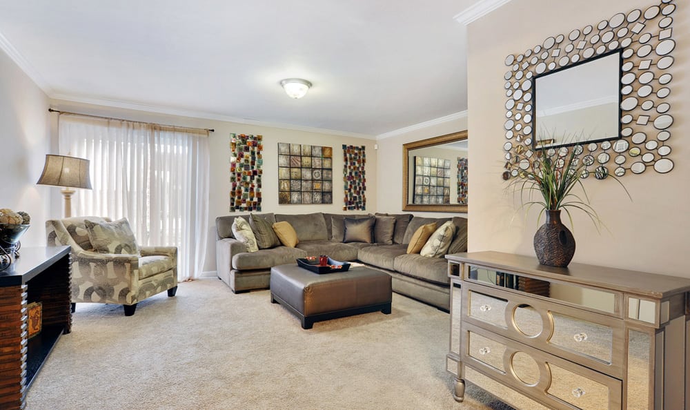 Harvey, LA Apartments In New Orleans Emerald Pointe Apartment Homes