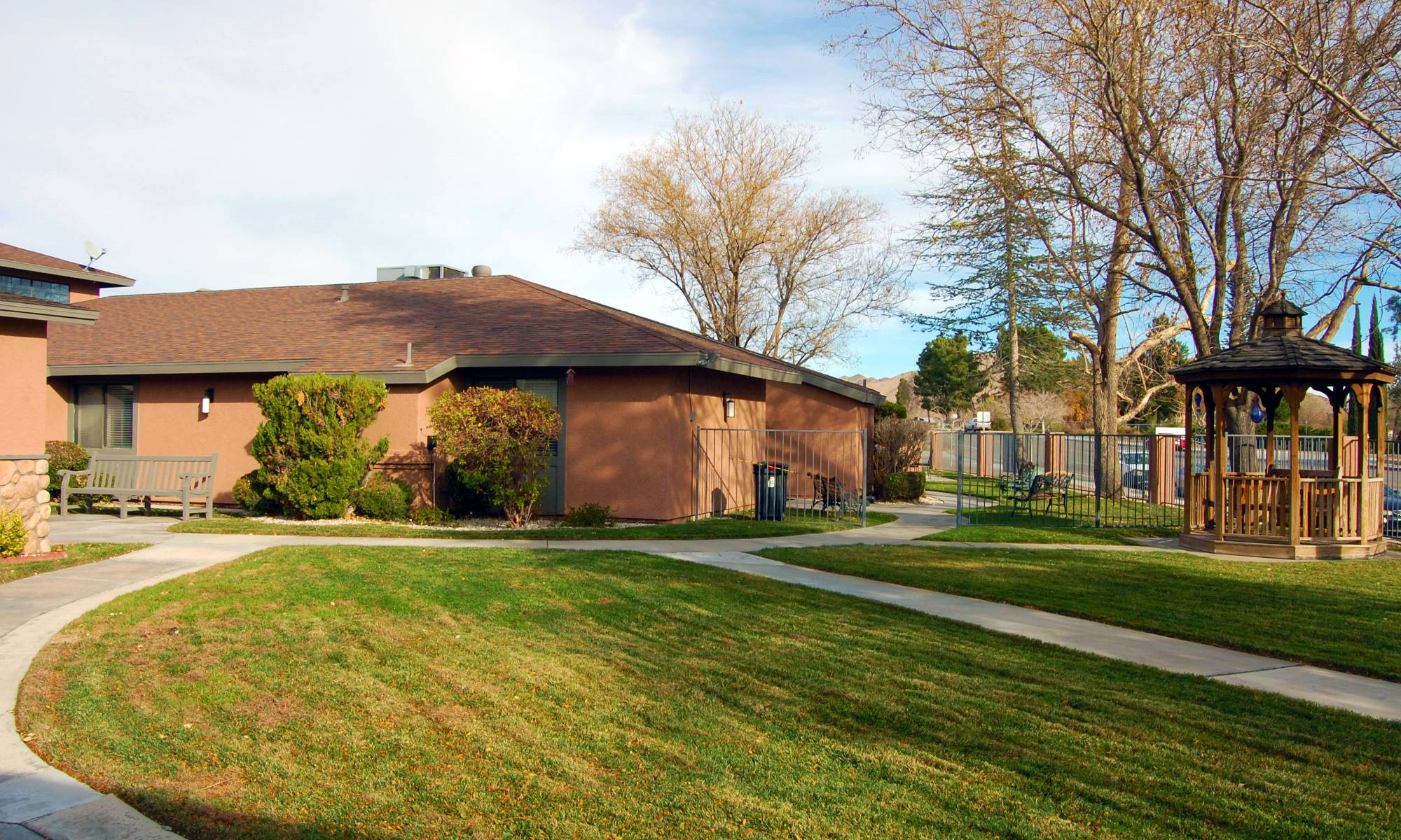 Beautiful courtyard at Valley Crest Memory Care