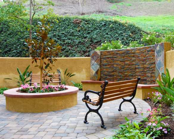 Beautiful garden at Pacifica Senior Living Regency