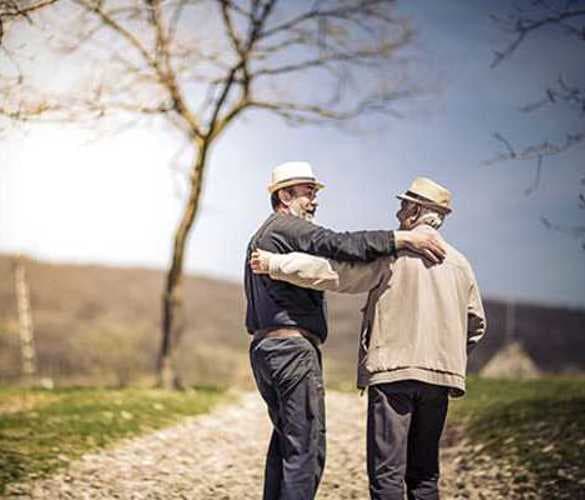 A place to make new friends at Scottsdale Village Square, A Pacifica Senior Living Community