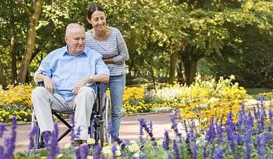 Asisted living services at Pacifica Senior Living Lynnwood
