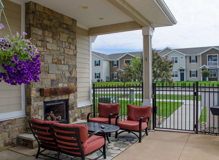 Bettendorf, IA Apartments for Rent Springs at Bettendorf
