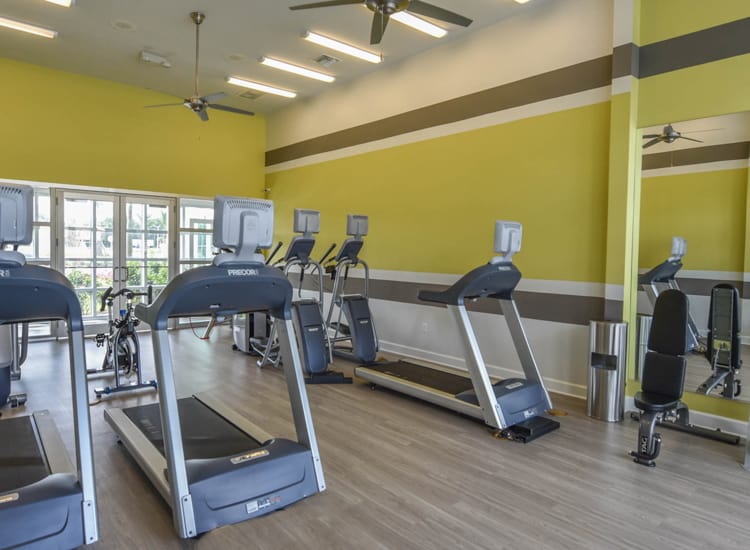 Douglas Hills Louisville, KY Townhomes for Rent Springs at Hurstbourne