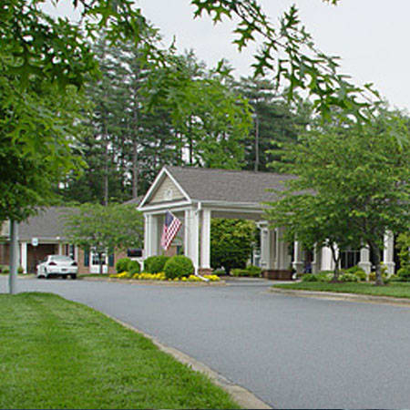 Exterior of Carolina Reserve of Laurel Park in Hendersonville