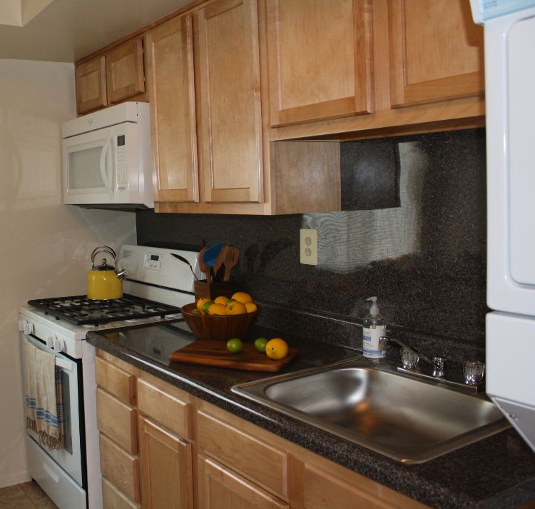 Fully-equipped kitchens at Essex Park allow for endless culinary creations!