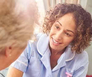 Nurse with woman in Murfreesboro, TN