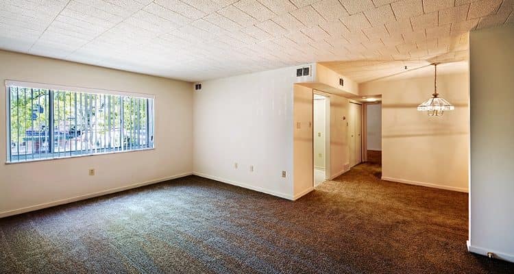 Open floor plan spaces at Avalon Arms Apartments in Avalon, PA