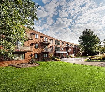Exterior view of apartments at Westpointe Apartments in Pittsburgh