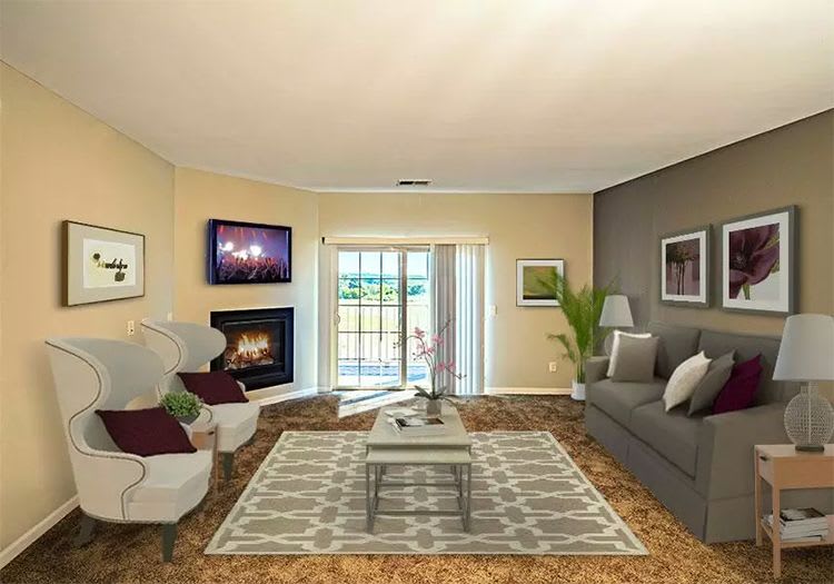Reserve at Southpointe offers a luxury living room in Canonsburg, Pennsylvania