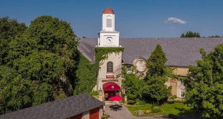 Exterior view of the community at Manlius Academy