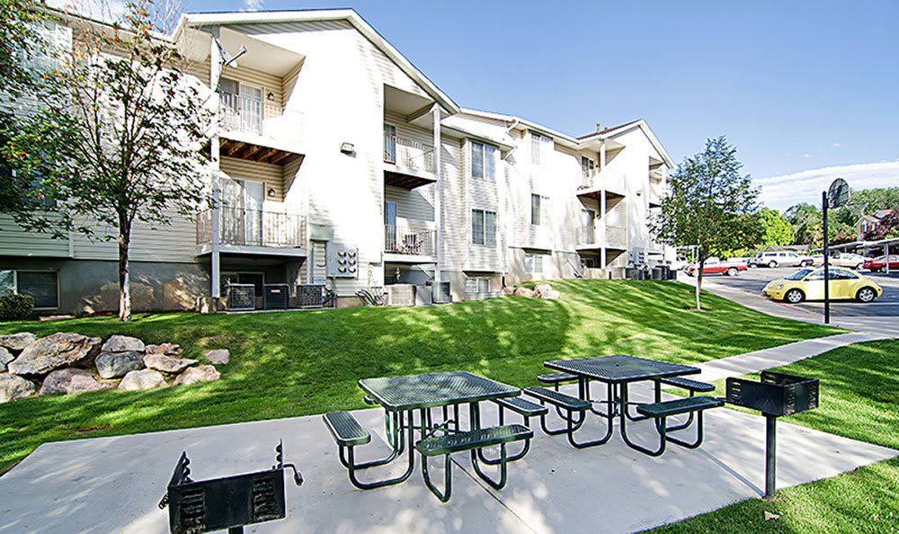 Photos of Cherry Lane Apartment Homes in Bountiful, UT