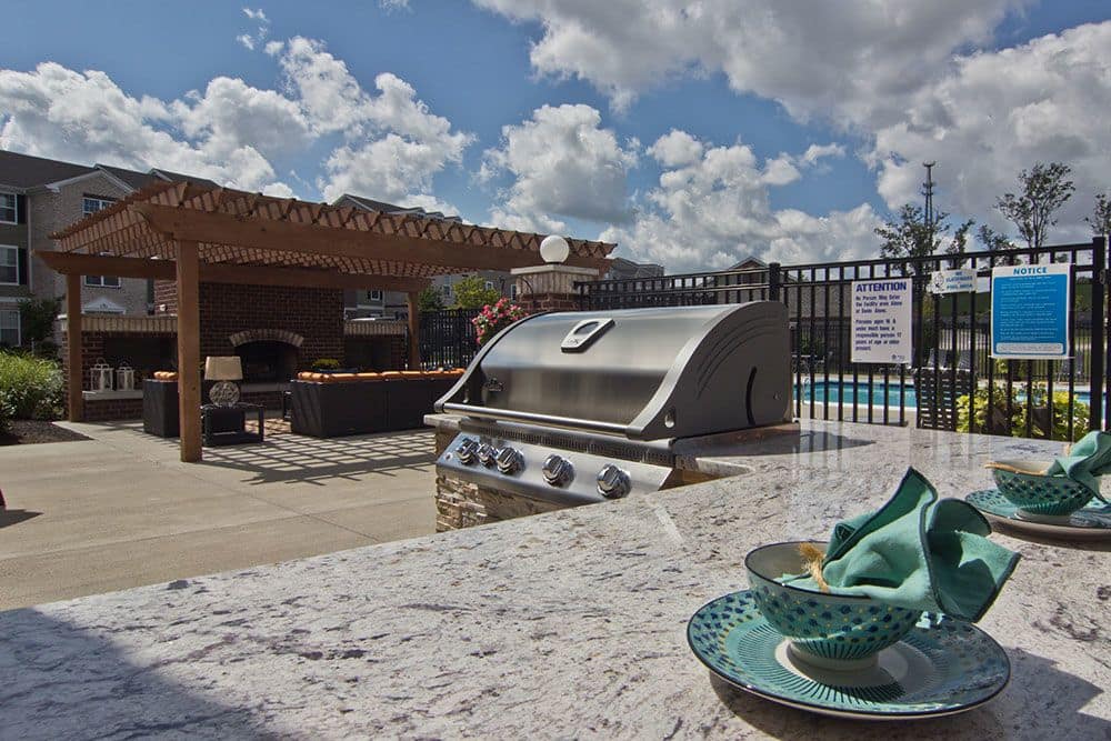 Overlook Apartments offers a great for entertaining bbq area in Elsmere, KY