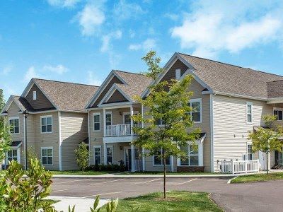 Exterior of apartments at Canal Crossing in Camillus