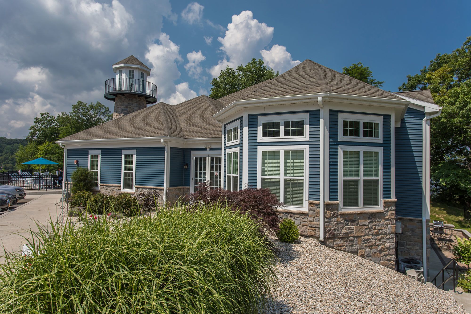 Welcome to Waters Edge Apartments in Webster, NY