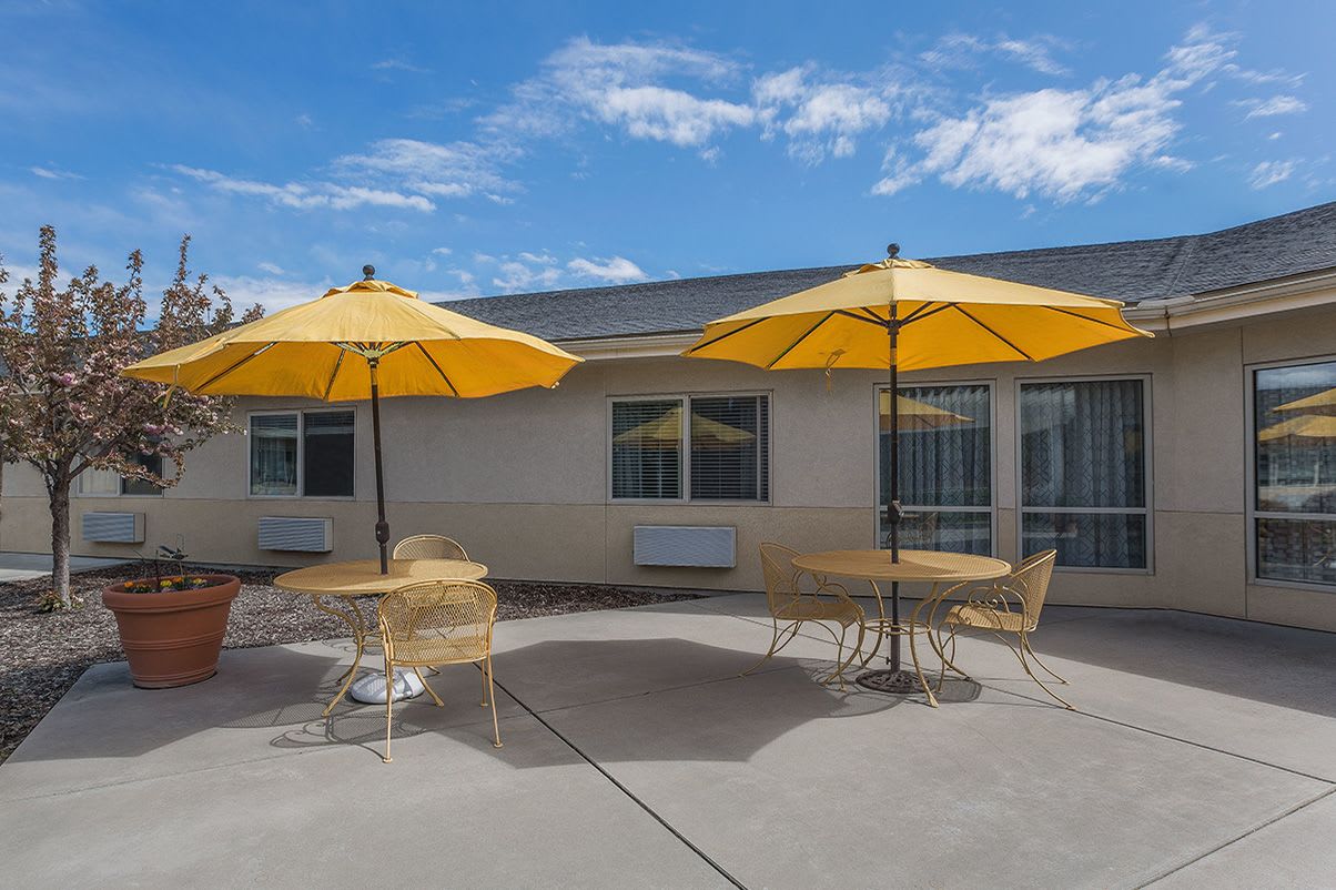 Photo Tour Regency Canyon Lakes Rehabilitation & Nursing Center
