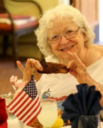 Resident eating brunch at the senior living community in Carmichael