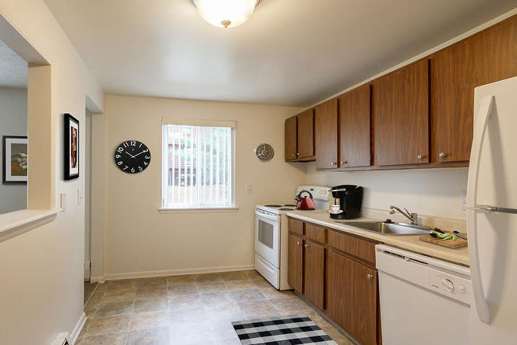 Highview Manor Apartments offers a beautiful kitchen in Fairport, New York