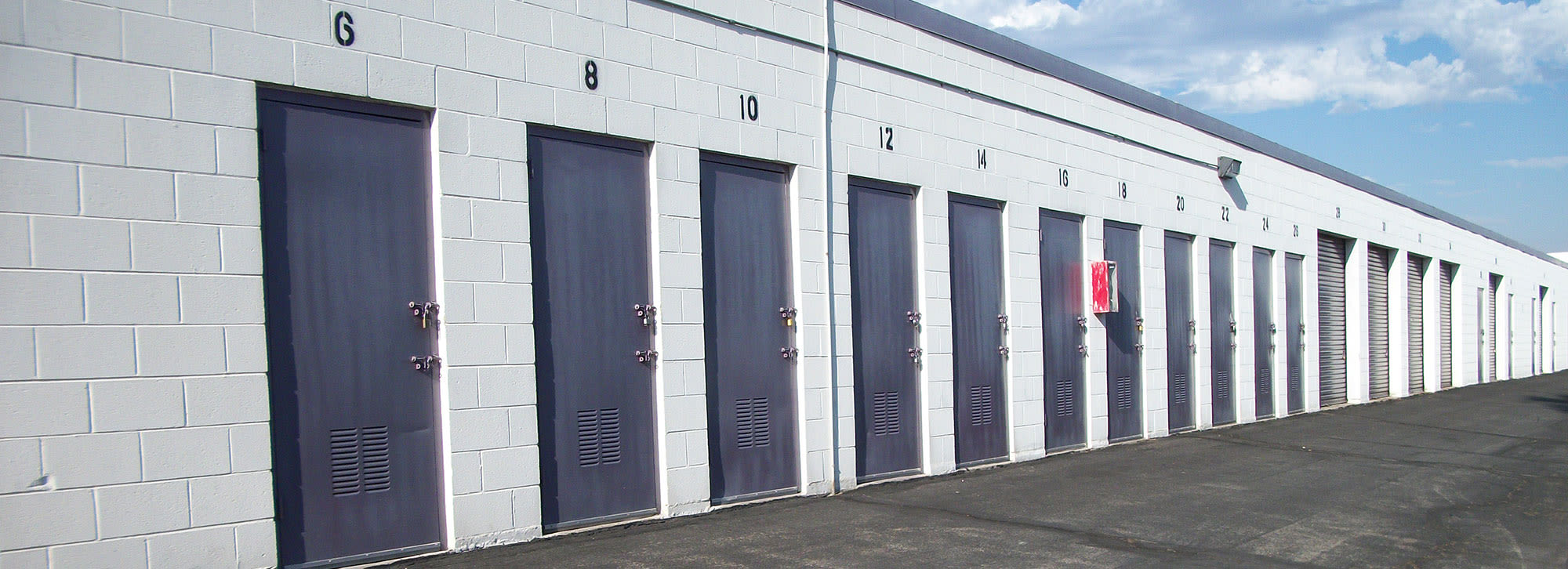 Self storage in Riverside CA
