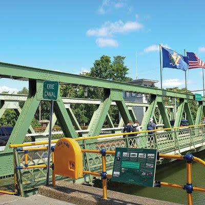 Bridge at Willowbrooke Apartments and Townhomes in Brockport, NY