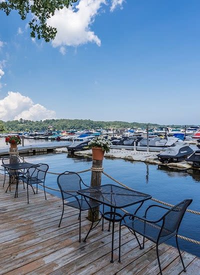 Oakmonte Apartments offers commuting conveniences in Webster, NY