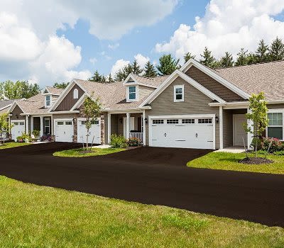 Luxury townhomes at The Links at CenterPointe Townhomes in Canandaigua