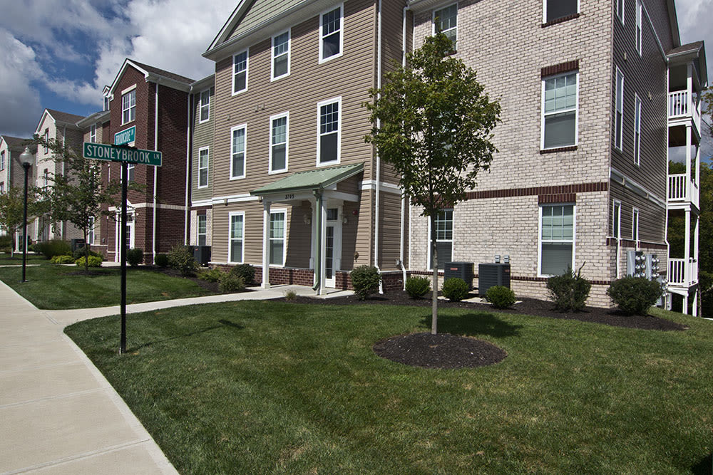 Exterior of the apartments at Overlook Apartments