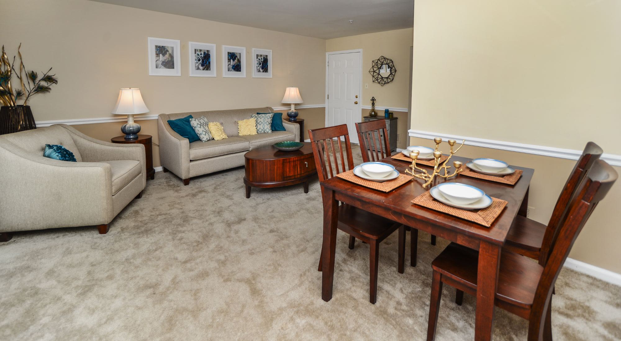 Fox Run Apartments Townhomes For Rent In Bear De
