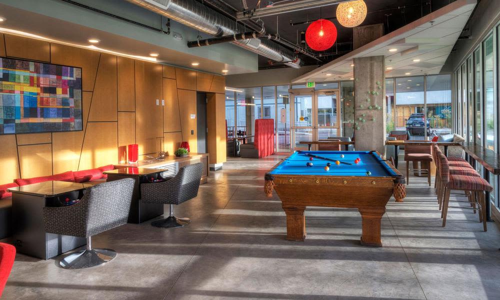 Photos of Oxford Station Apartments in Englewood, CO