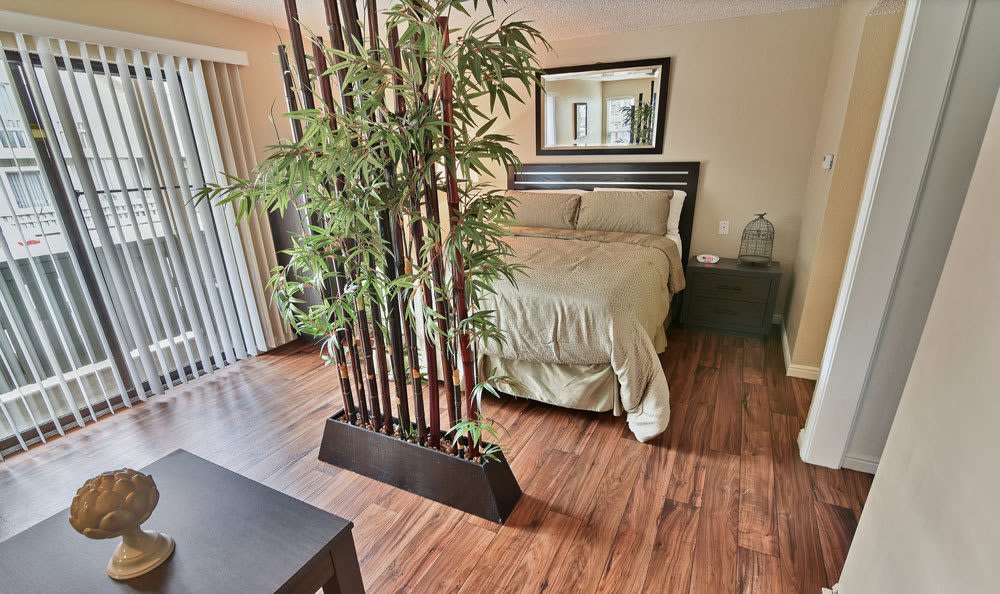 Modern bedroom at Seven65 Lofts