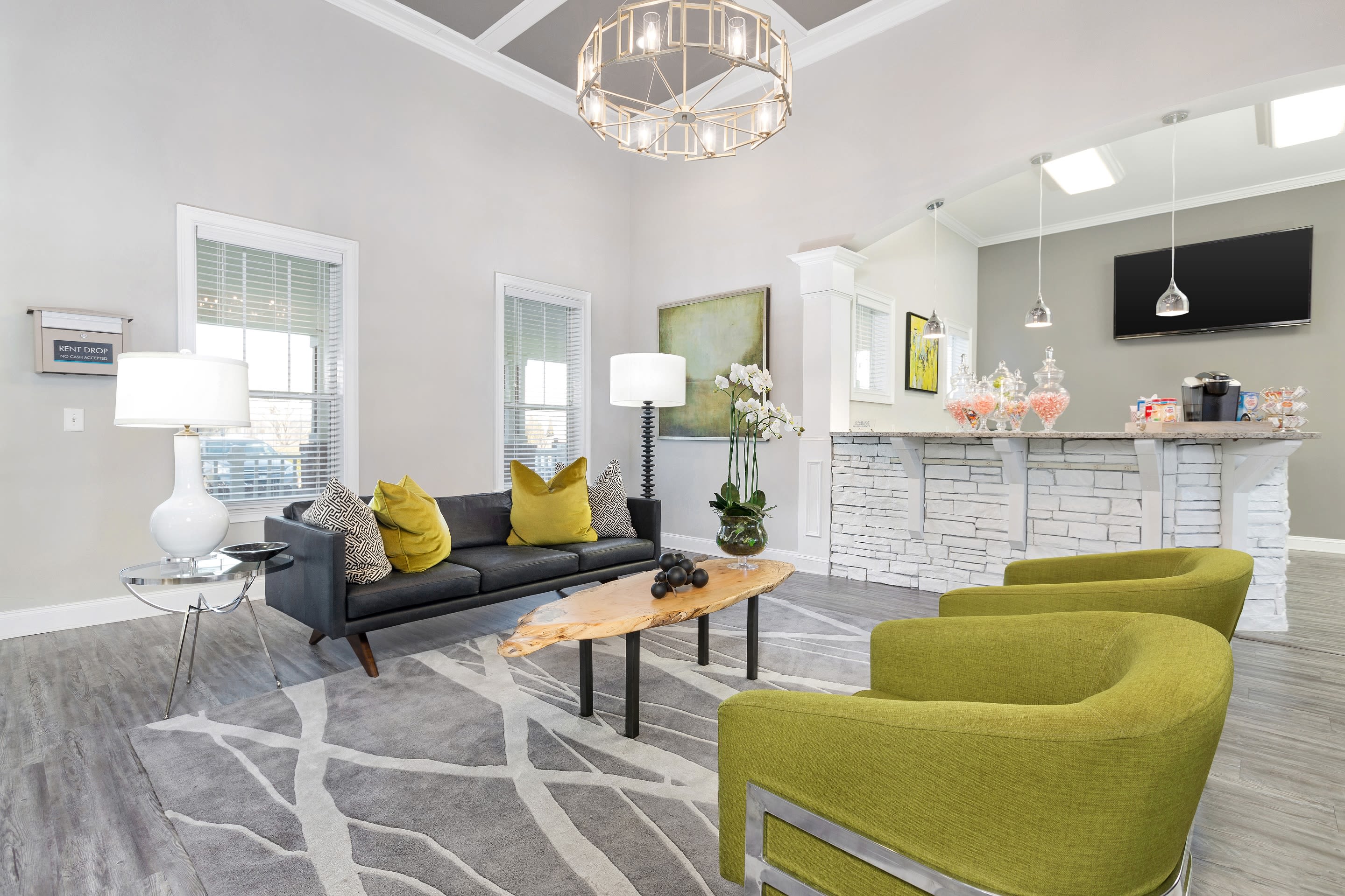 Great amenities found at Belle Vista Apartment Homes in Lithonia, Georgia