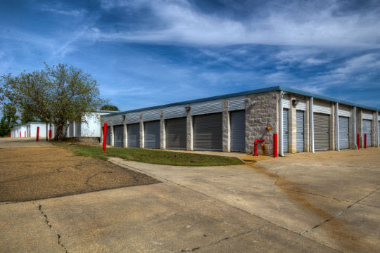 Storage units for rent in Clinton, MS