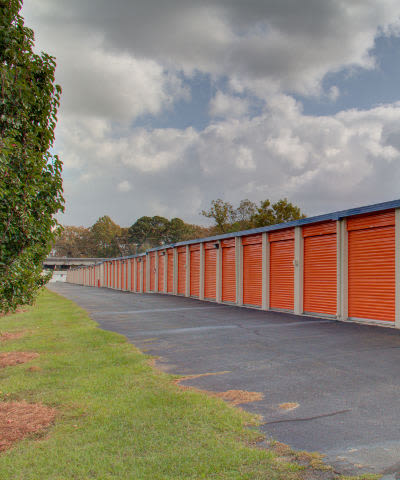 Check out our list of features offered at StorageMax Metro Center