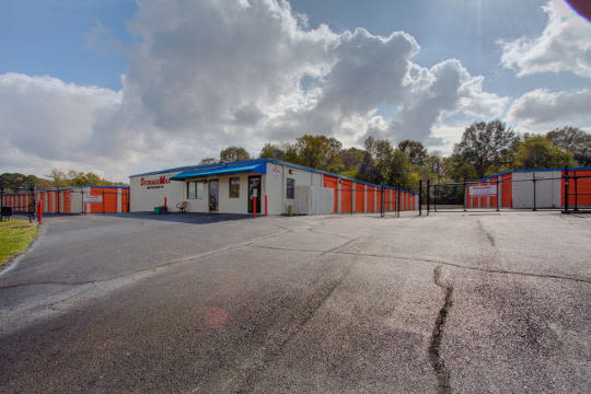 What we offer at StorageMax Metro Center