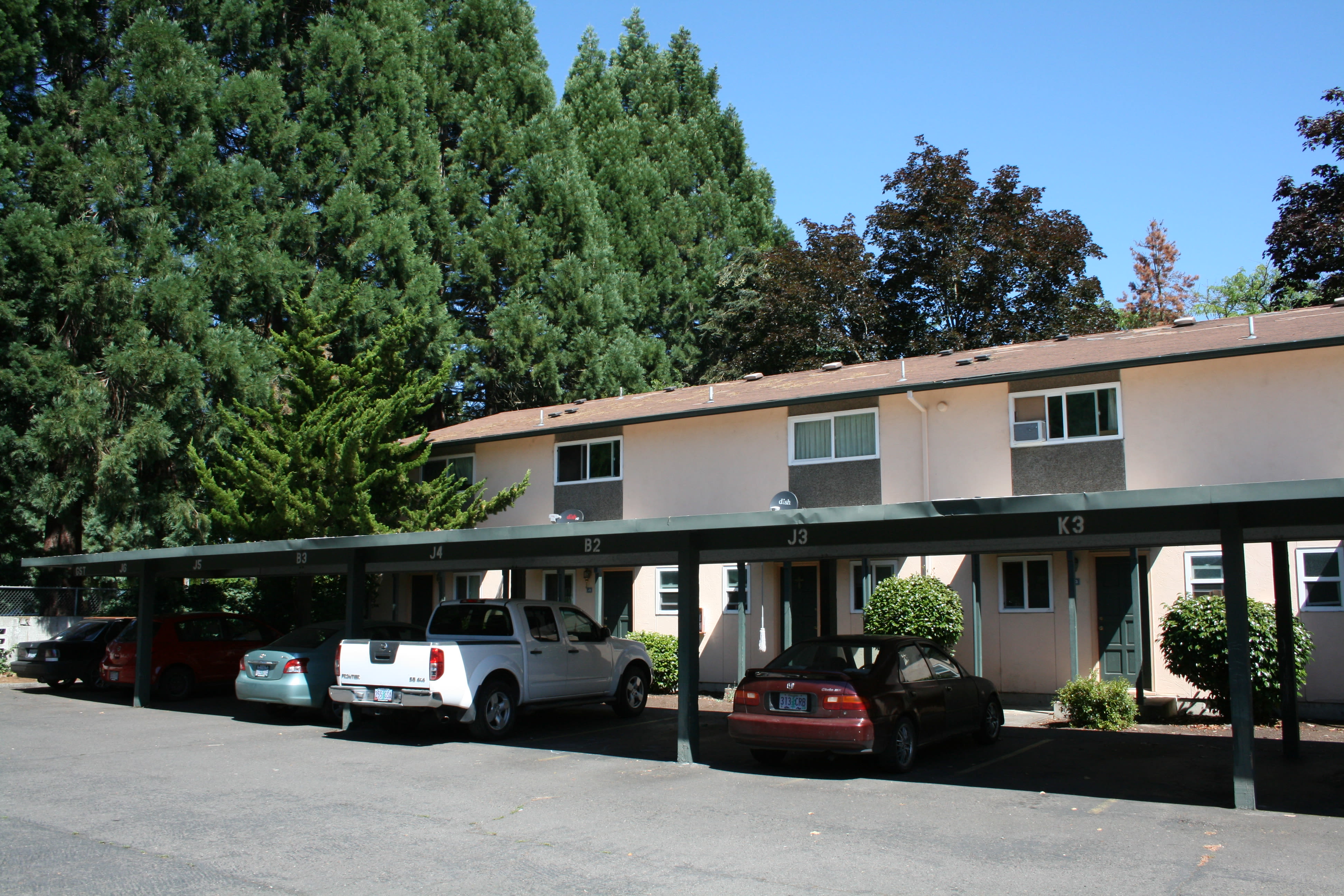 Parking area at Cedar Meadow in Eugene, Oregon