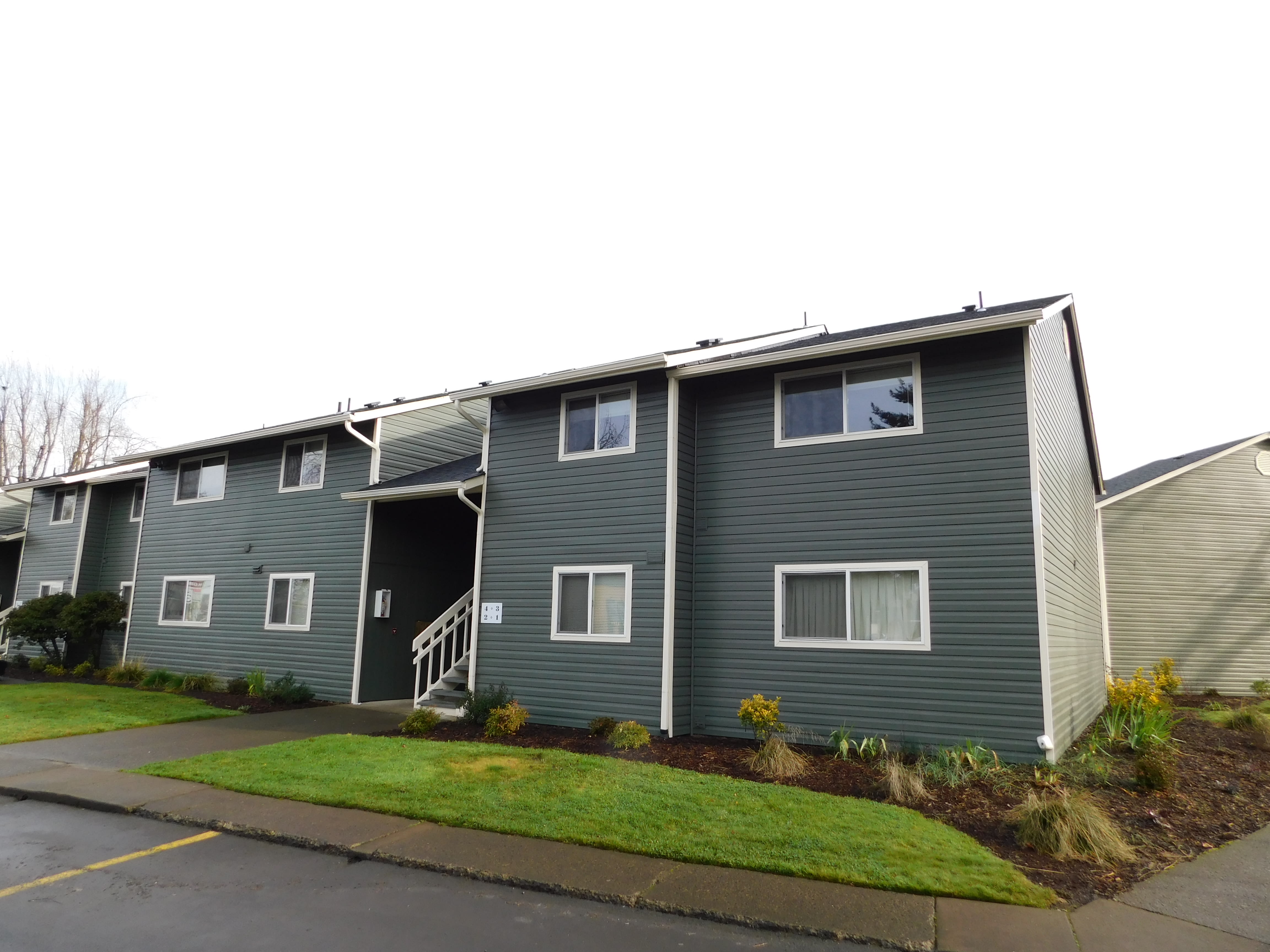 Exterior view of our apartments at Chalet in Springfield, OR