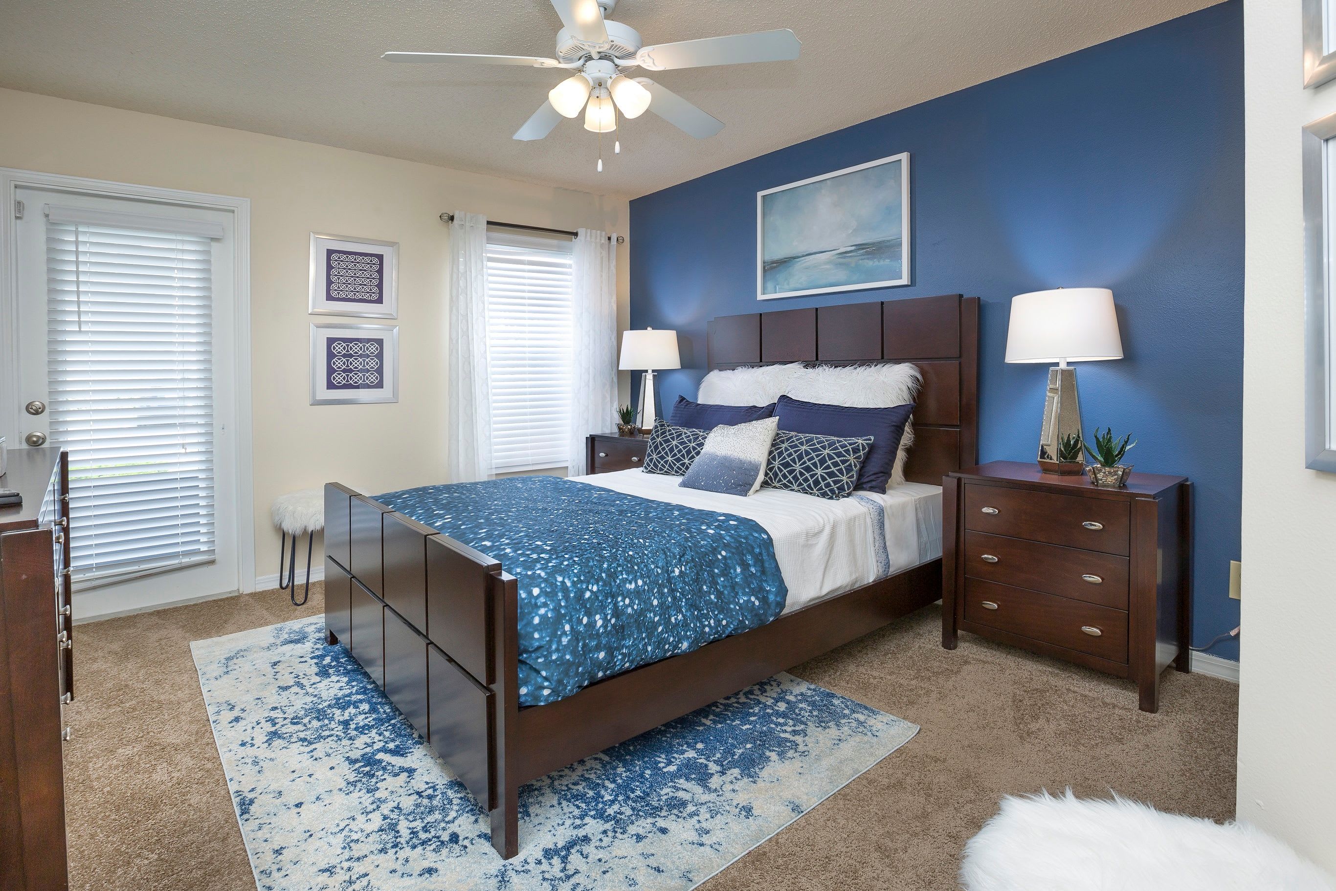 Vista Grande offers spacious 1, 2 & 3 bedroom apartments for rent in Orange Park