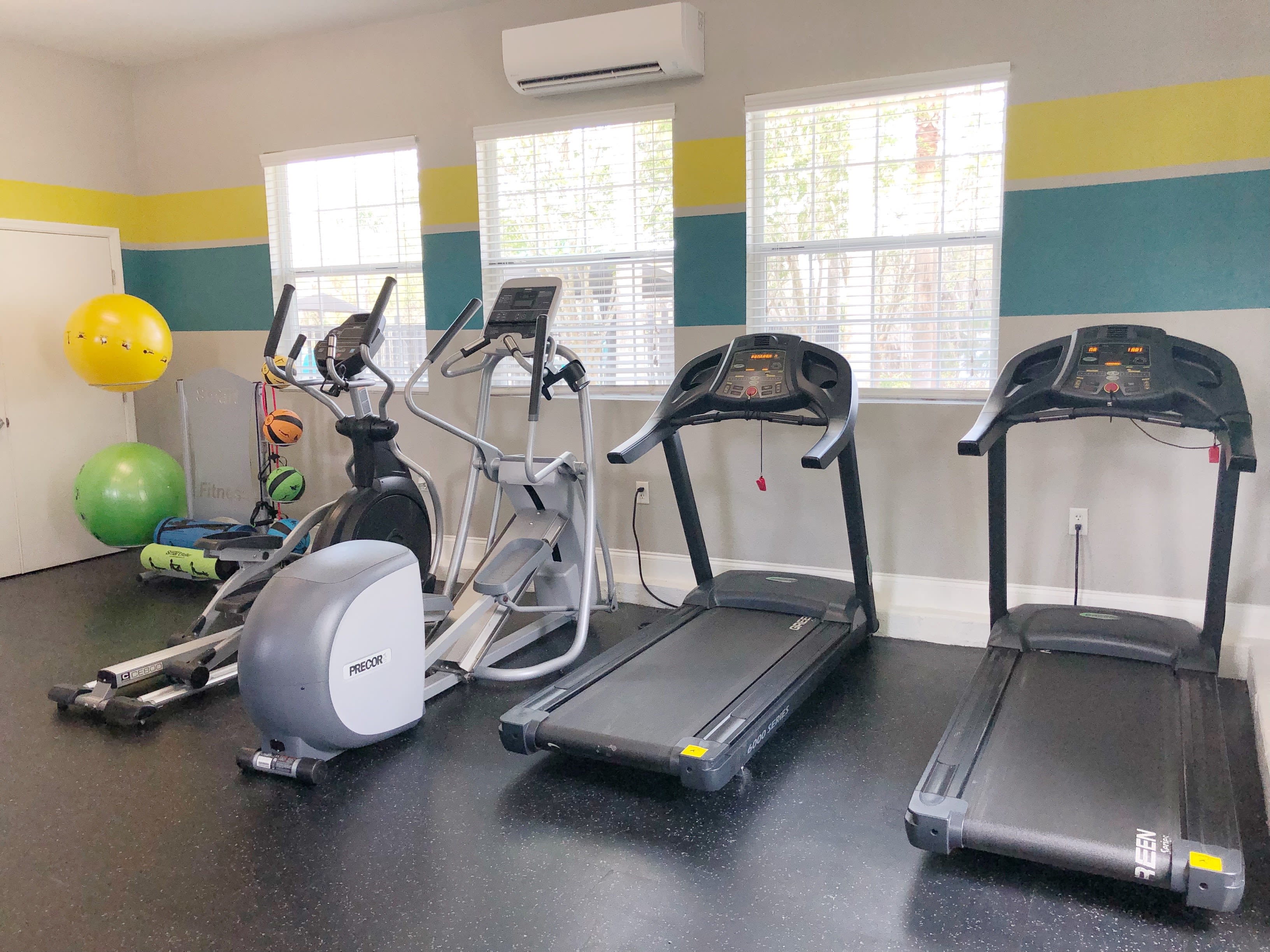 Fitness center at The Avenue