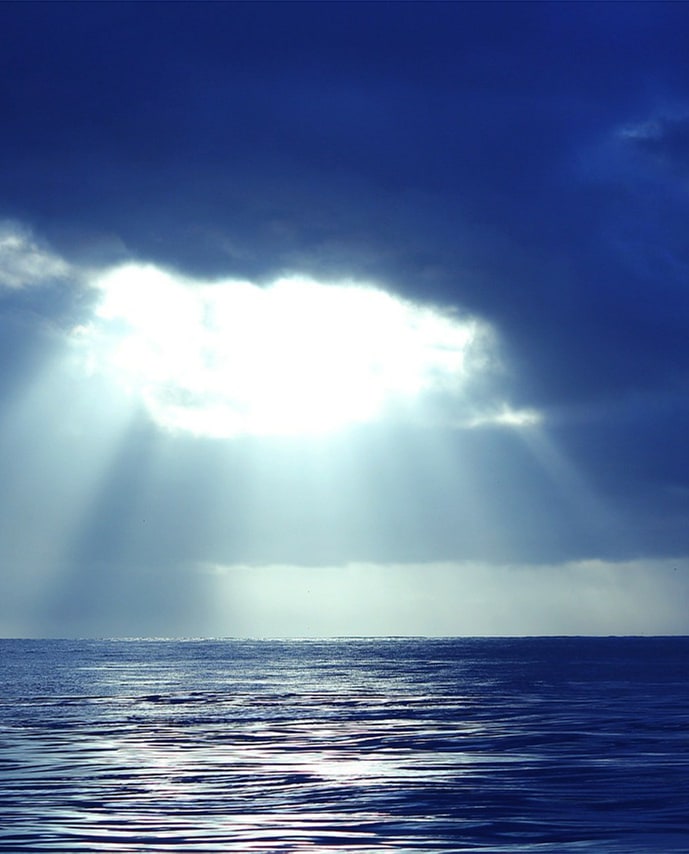 Sunlight on the ocean near Mattison Crossing at Manalapan Avenue in Freehold, New Jersey.