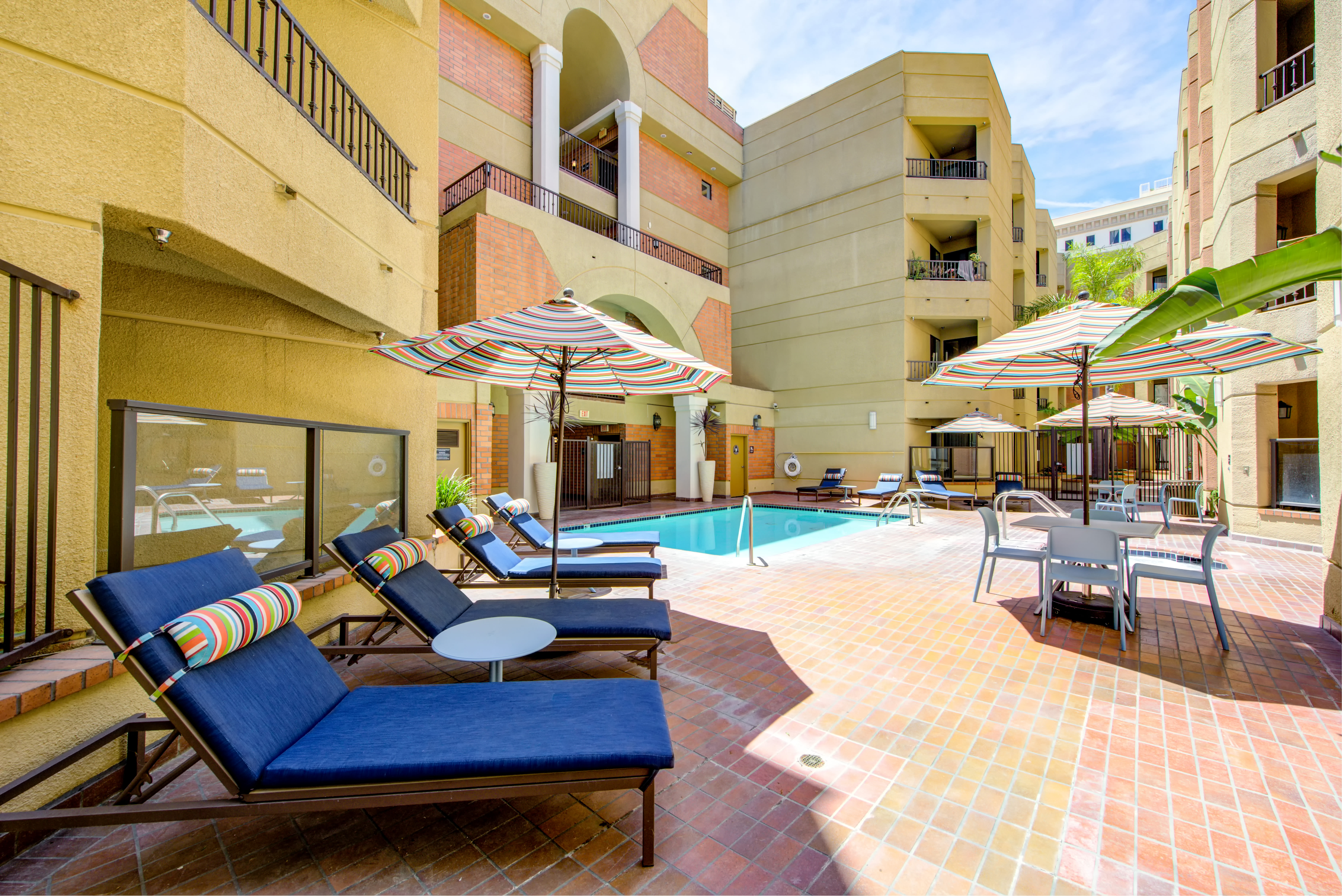 Sofi at 3rd | Downtown Long Beach, CA Apartments for Rent