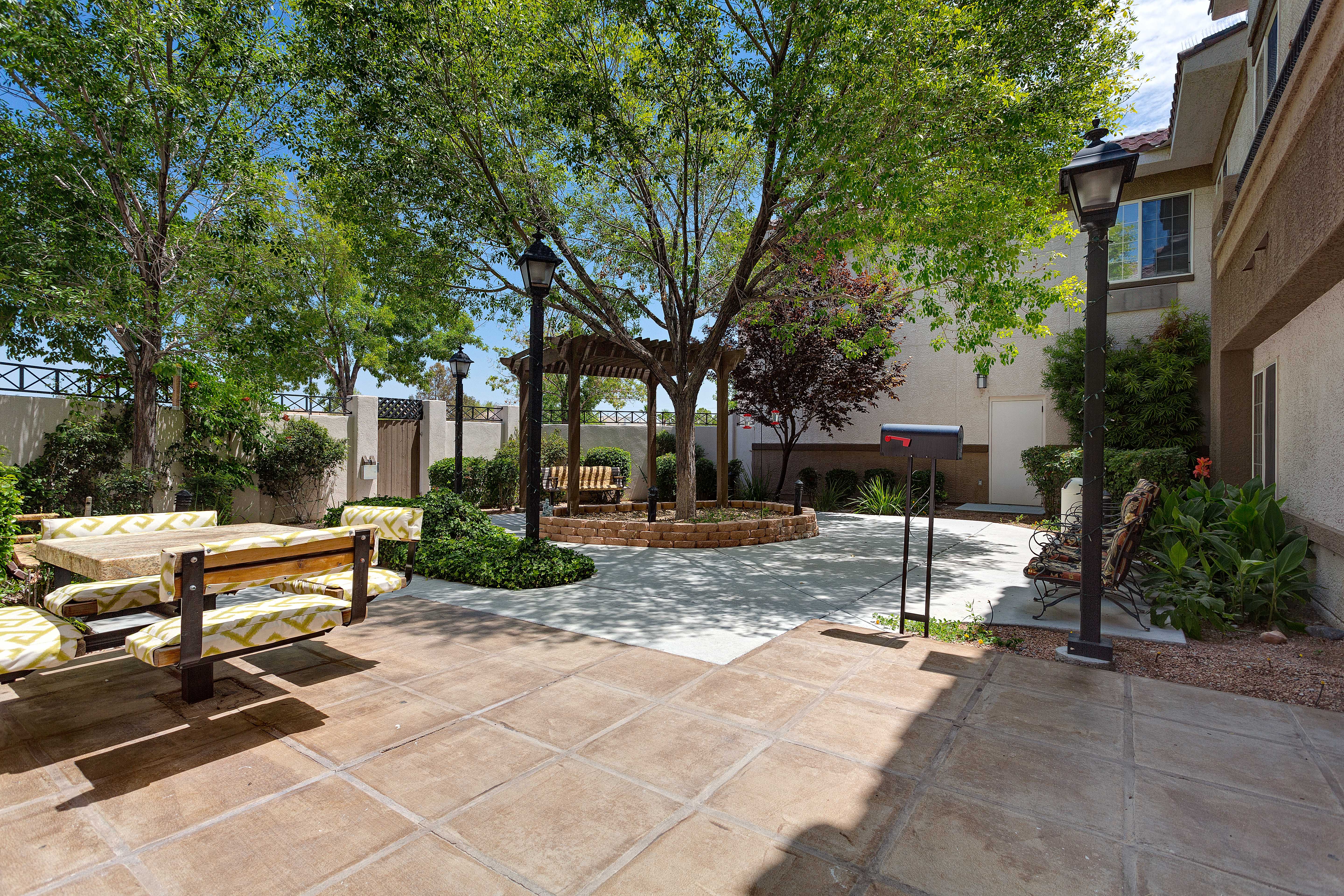 Outdoor patio at Heritage Springs in Las Vegas, Nevada