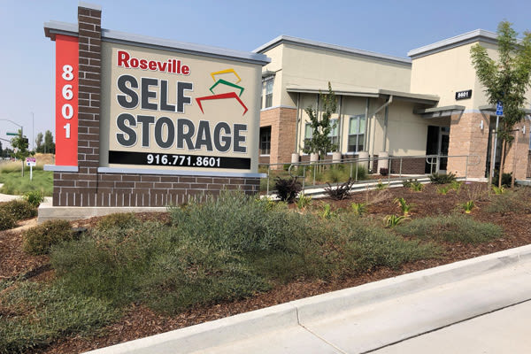 Roseville Self Storage development by Thomastown Builders Inc.