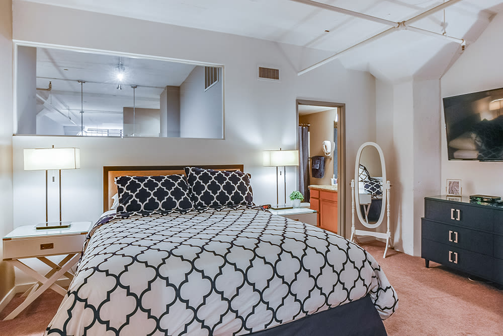 Photos Of The Bingham Apartments In Cleveland Oh
