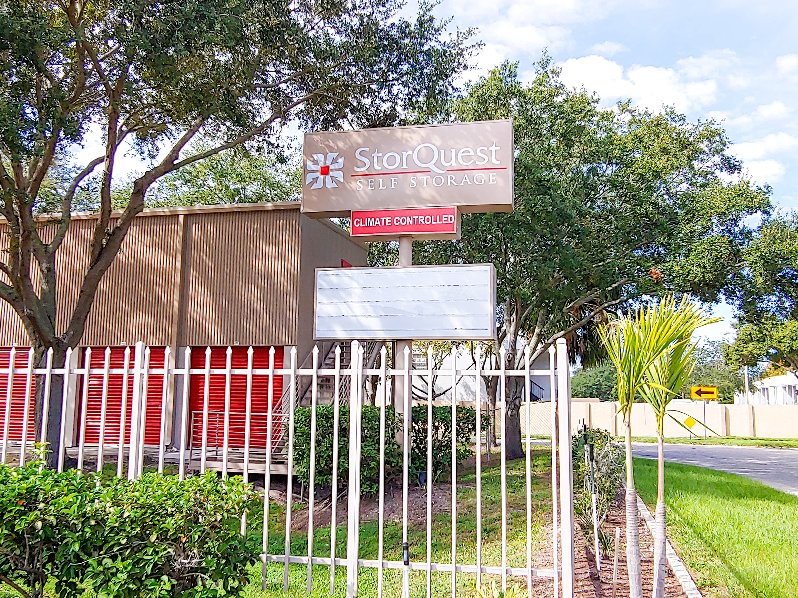 Sizes and prices of Tampa self storage units
