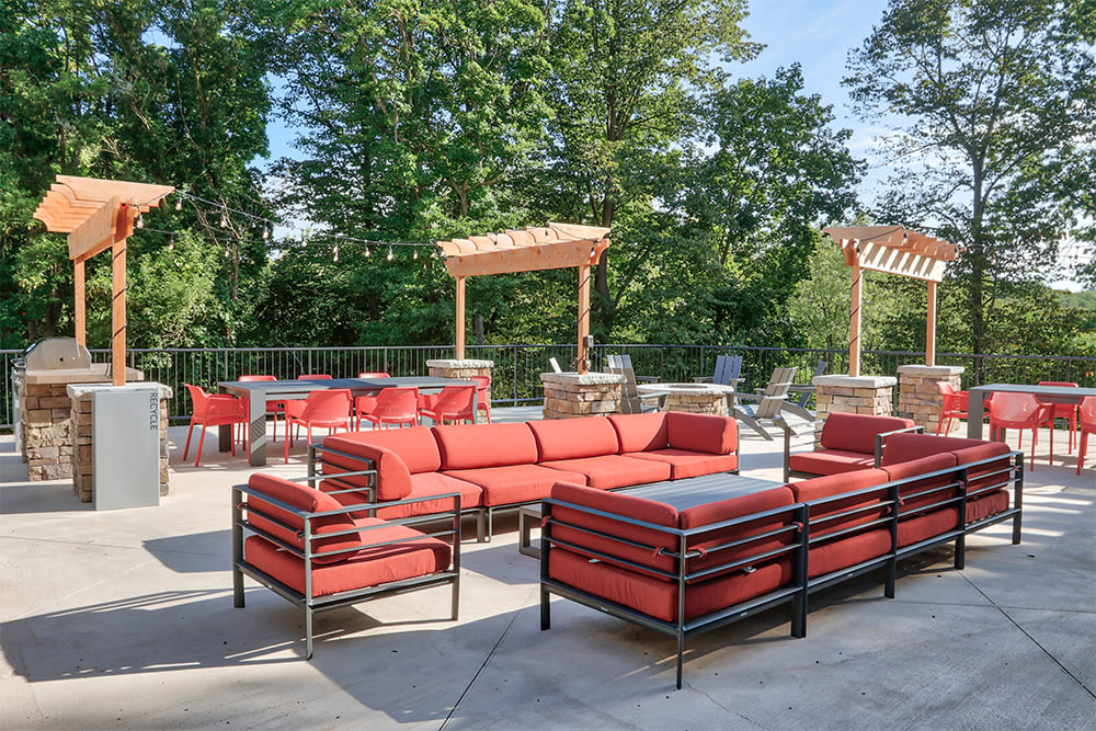 Bbq area at Ellison Heights Apartments in Rochester, New York