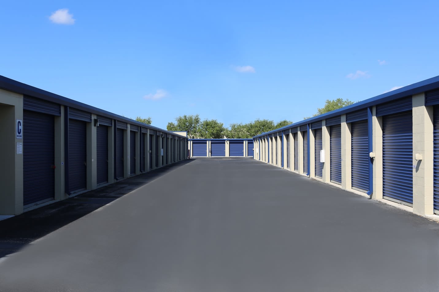 Exterior units at Midgard Self Storage in Sheffield, AL
