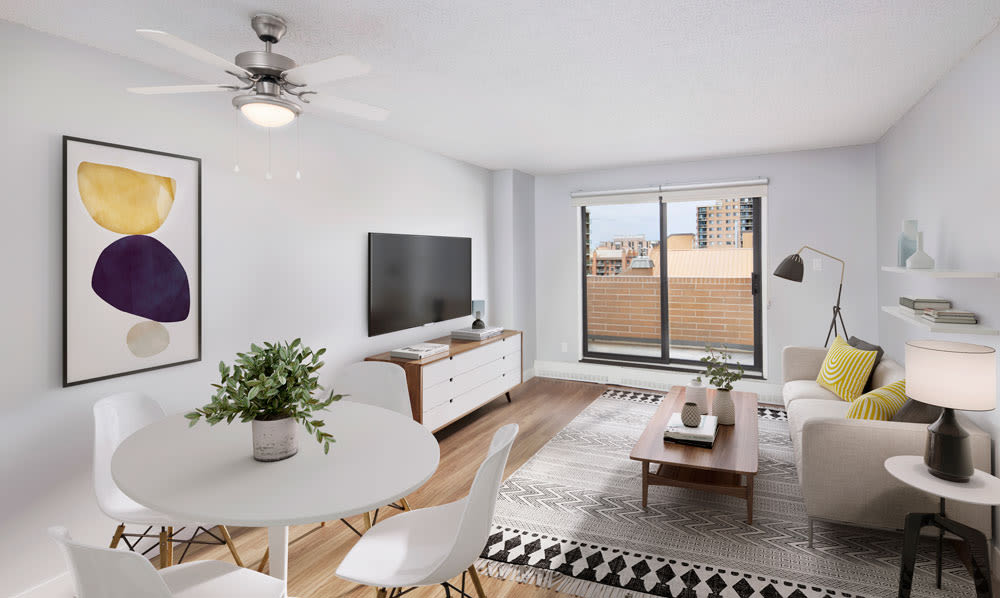 Photos of Royal View Apartments in Calgary, AB