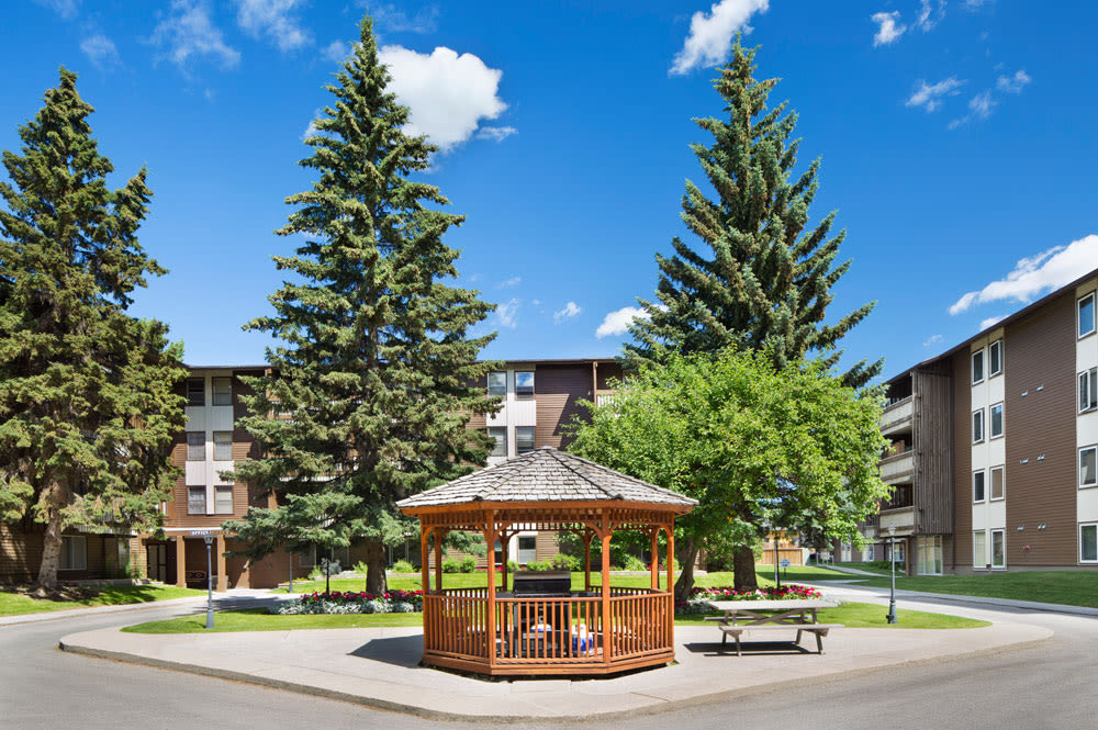 Exterior view of Lakeview Mews in Calgary, AB